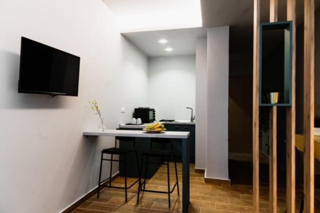 Glam Boutique Apartments - Thessaloniki Heart Bagian luar foto