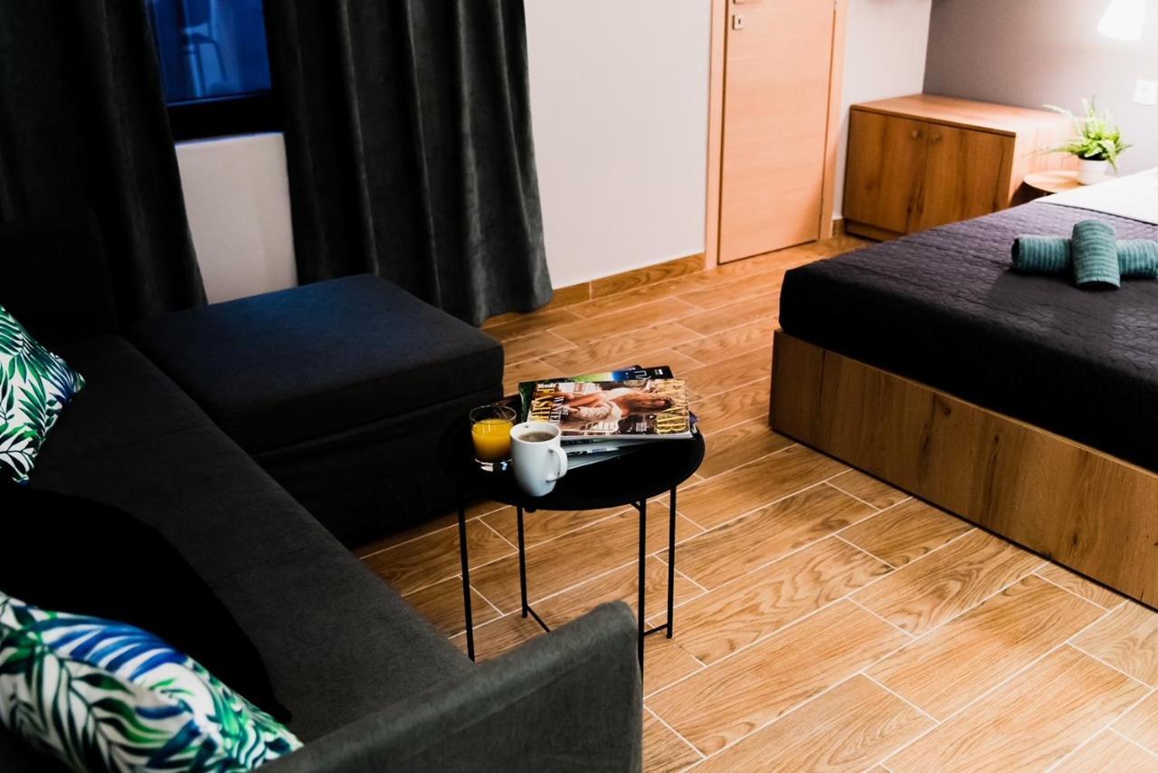 Glam Boutique Apartments - Thessaloniki Heart Bagian luar foto