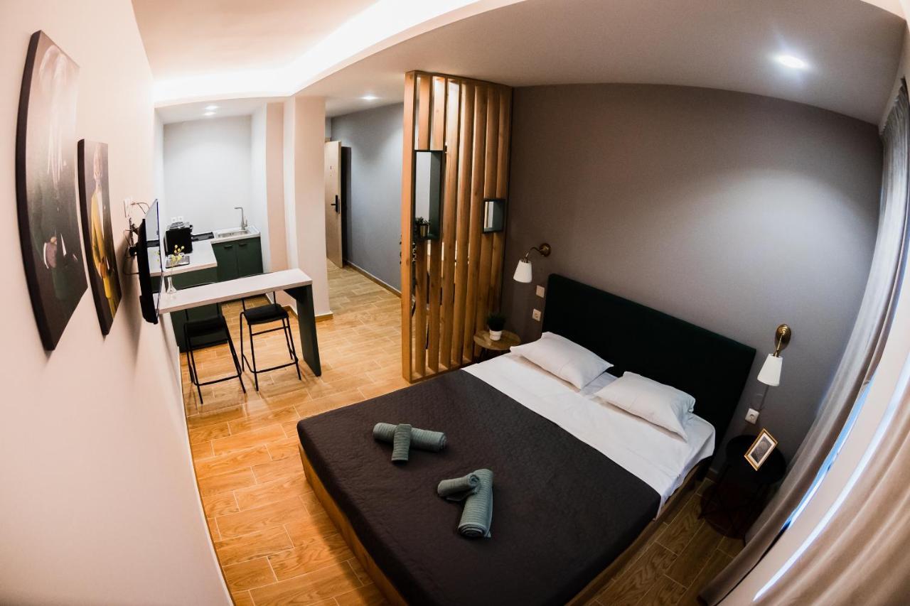Glam Boutique Apartments - Thessaloniki Heart Bagian luar foto